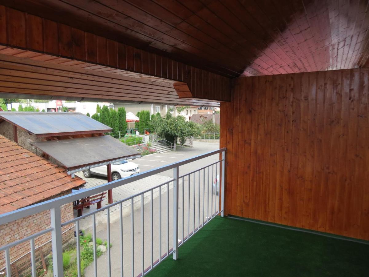 Pensiunea Cetina Brad  Εξωτερικό φωτογραφία